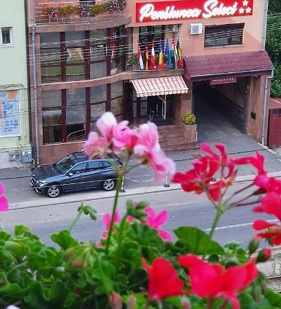 Pensiunea Select Arad Exterior photo