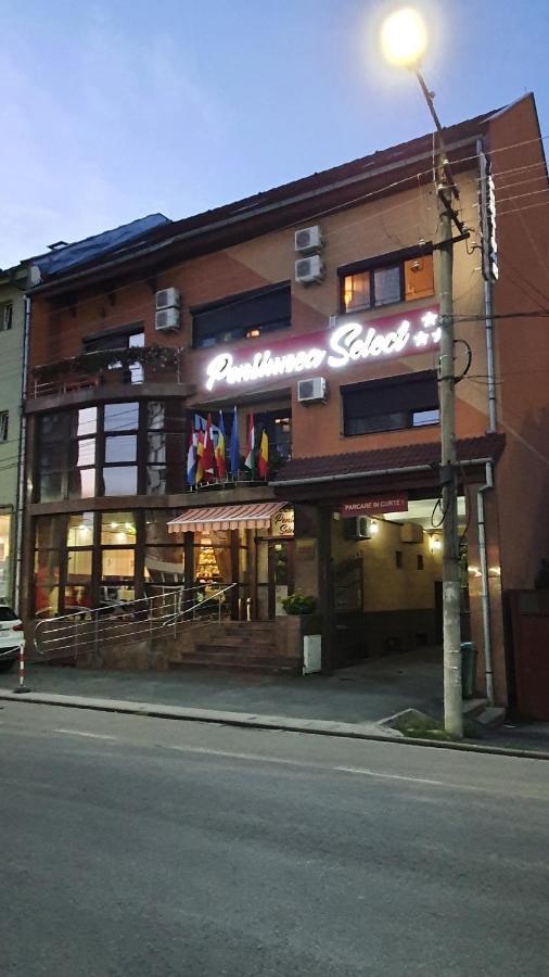 Pensiunea Select Arad Exterior photo